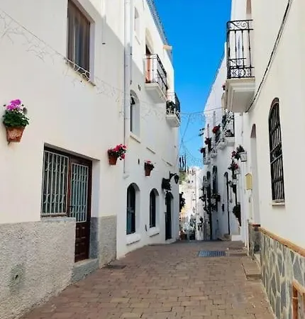 Couples Only, Beautiful 1 Bedroom In Victoria Building Mojácar